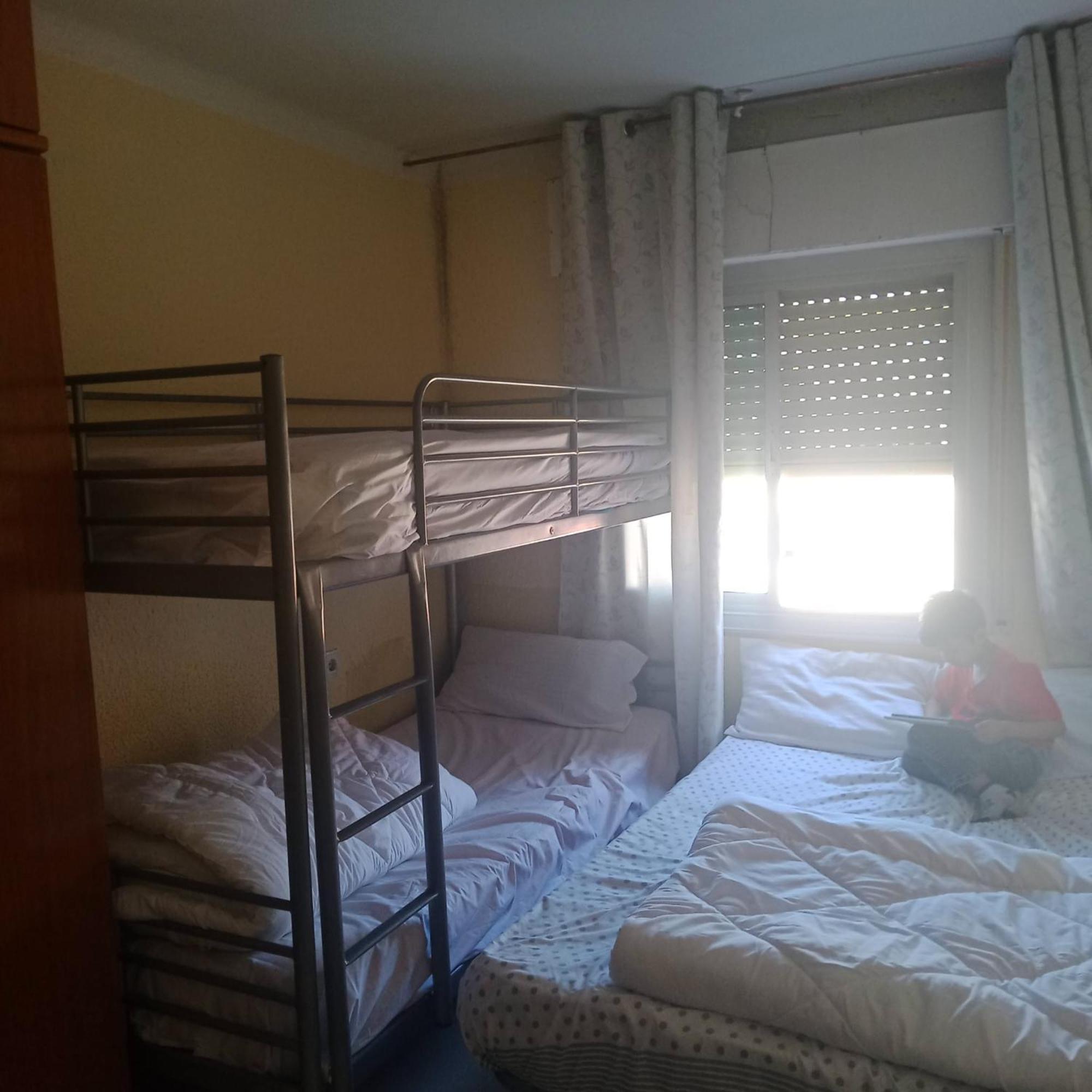 Santa Coloma de Gramanet Barcelona Appartment מראה חיצוני תמונה